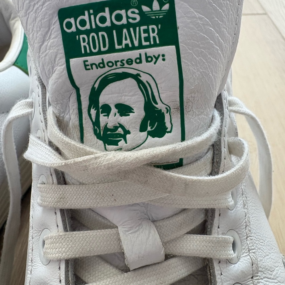 Adidas White and Green Rod Laver Shoes - Picture 2 of 6